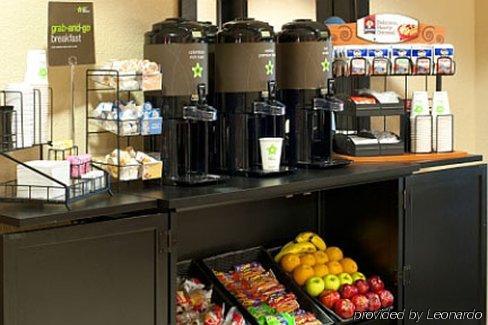 Extended America Select - Tampa - North Airport Hotel 2*